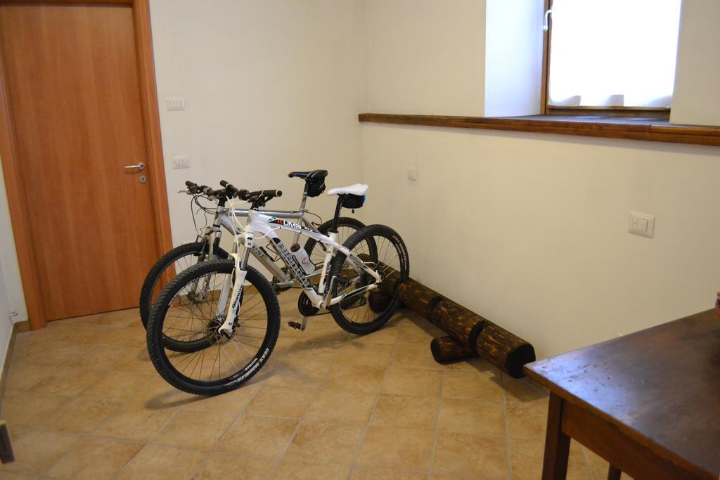 Casa Ledro Apartment Molina di Ledro Cameră foto